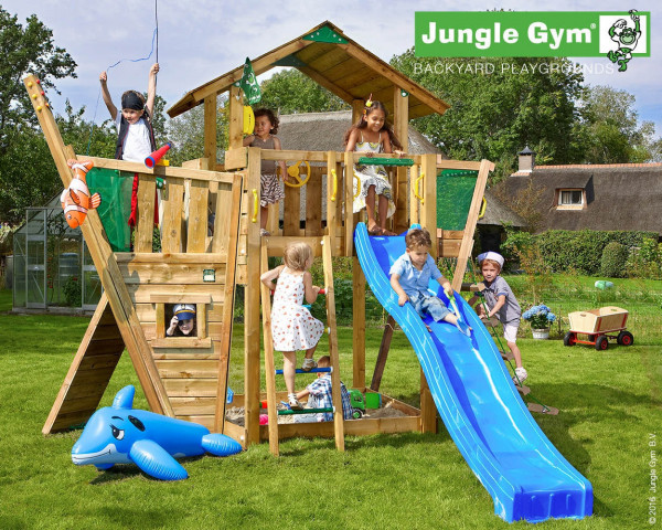 Spielturm Chalet mit Boat Modul Jungle Gym im Garten - bowi.ch