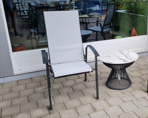 California Move mit Armlehne Carbon/Kieselgrau Gartenstuhl verstellbar - bowi.ch