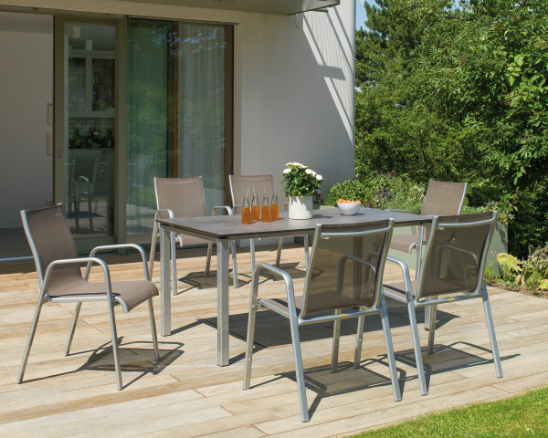 Gartentisch Set Lugano Milano HPL Silber Taupe auf Terrasse - bowi.ch