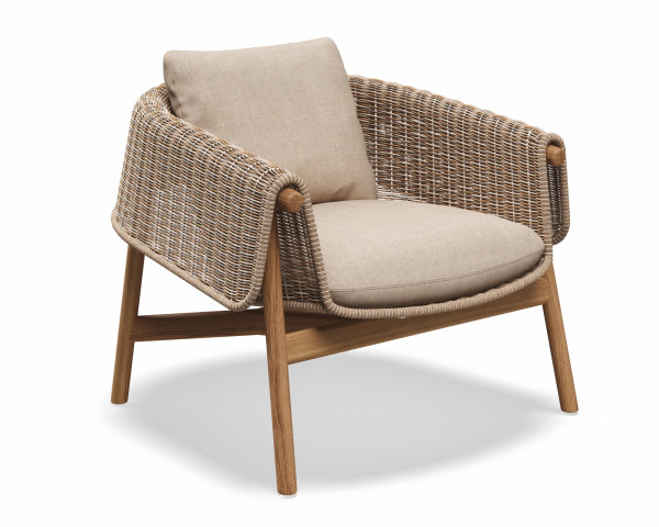 Gloster Garten Lounge Sessel Wrap Willa Chinchilla / Sorrel / Teakholz - bowi.ch