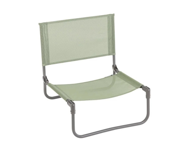 CB II Caldo Bat Klappstuhl Batyline® Iso Moos II Lafuma auf Steinküste mit Meerblick im Hintergrund - bowi.ch