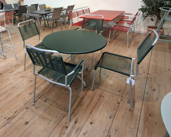 Gartentisch Set Davos - Rigi Comfort Ø 100 cm Tannengrün / Feuerverzinkt - bowi.ch